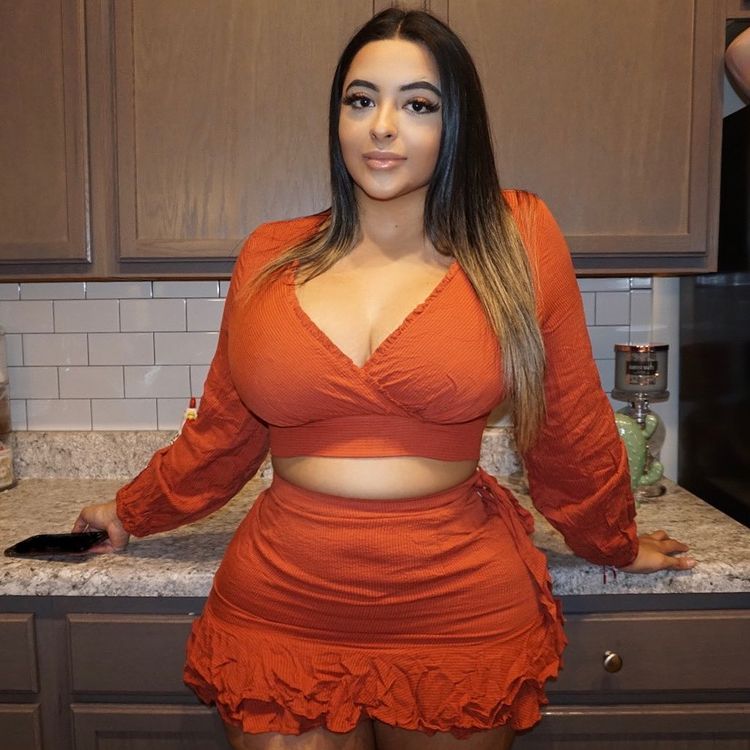 Miss Tania Biography