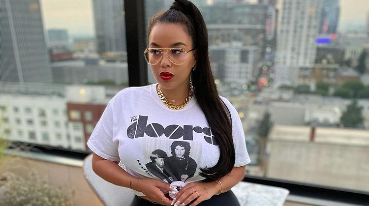 Stephanie Elyse Biography: Actress, Size-Inclusive Model, Podcast Host, and Empowerment Icon