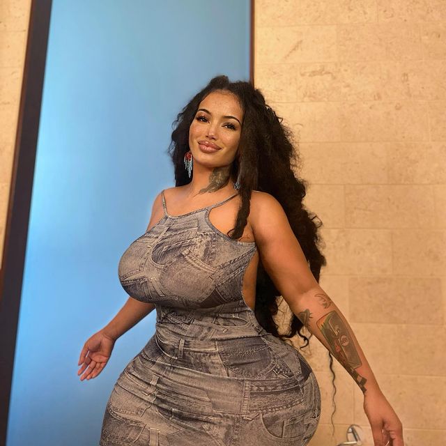 Bayou Baby (Cosplay Raych) Biography: Age, Career, Facts