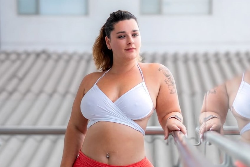 Sara Lyn Biography